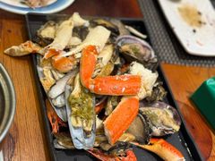 -亚马逊蒸汽活海鲜自助(LCM置汇旭辉广场店)