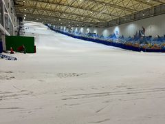 -乔波室内滑雪场