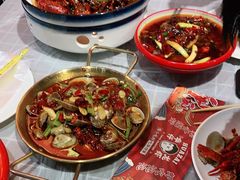 -华仔龙虾(永乐路总店)