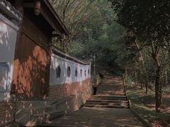 关岳庙后门-佛图关公园