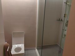 -上海中航虹桥机场泊悦酒店