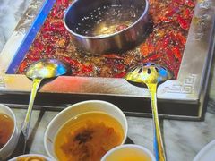 -蜀辣居鲜货老火锅(双流万达店)