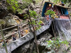 -古龙峡云天玻霸