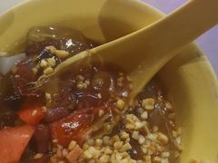 -签多多串串香火锅