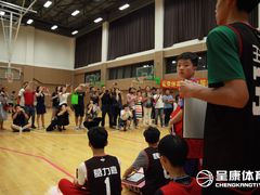 -呈康体育青少年篮球培训班(虹口店)