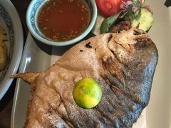 -大头虾越式风味餐厅(光明广场店)