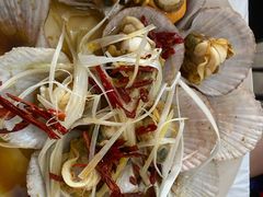 油泼扇贝-1910老鲁味海鲜·戳子肉·青岛菜(金沙滩店)