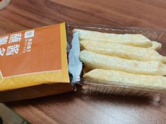 -良品铺子(五角场万达店)