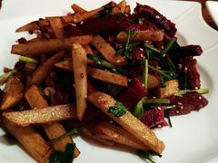 土豆条煸牛肉-德居源