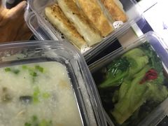 -花少爷的粥(中贸广场店)