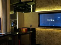 -K+全国连锁KTV(绿地缤纷天地店)