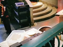-沪小胖小龙虾(淮海中路旗舰店)