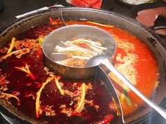-渝涯重庆豆花老火锅(中赢国际店)