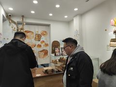 -雀食面包店(钟楼店)