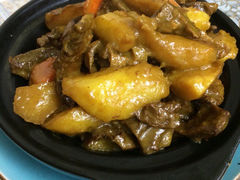 咖喱牛肉-六和孝顺素食餐厅(西湖道店)