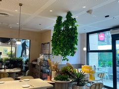 -必胜客(WOW中心城店)