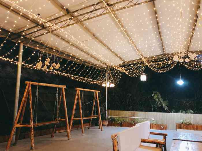 半山小筑·烤全羊-"在重师和重医中间那个上山的路上,一路很多.