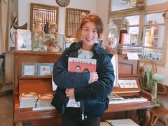 -懒鱼时光馆(沙坪坝店)