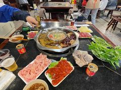 -邓莽子老火锅(中兴路总店)