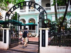 -星巴克臻选(广州沙面店)