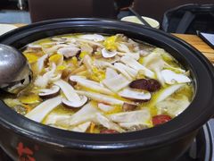 -菌之家·专业纯野生菌火锅·特色炒菌