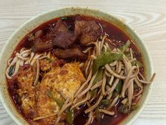 -小龙大肉面馆