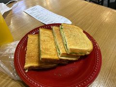 -HELLO 27 意面·沙拉·帕尼尼