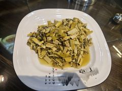 -缘来聚·徽菜名店(黄山宏村店)