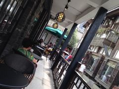 大堂-星巴克臻选(成都宽窄巷子店)