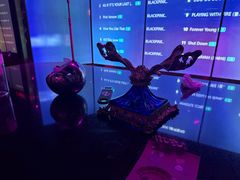 -温莎KTV(珠江路店)