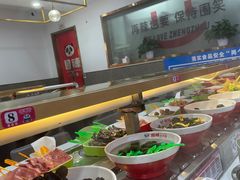 -围辣串串小火锅(李家村万达广场店)