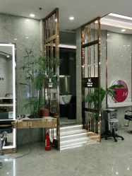 -Meng Lang 梦郎白金店