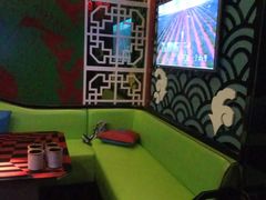 -V-SHOW主题KTV(新城店)