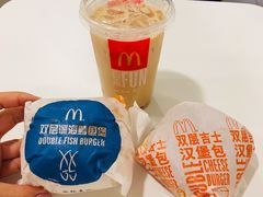 -麦当劳(广州新港东路第二分店)