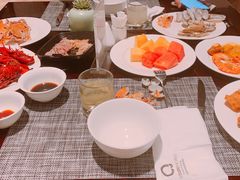 -浦东绿地铂骊酒店-POYA西餐厅(绿地东海岸国际广场店)