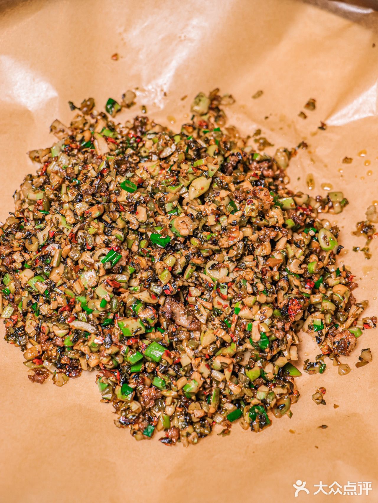 🥰南山的姐妹都去吃这家湘菜，牛肉盖饭香晕了🤩 