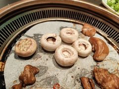 -梨花甄选自助烤肉(小寨原力场店)