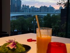 -罗宾斯牛排馆(重庆丽晶酒店)