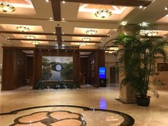 -山明水秀大饭店