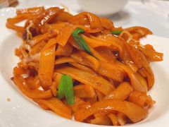 干炒牛河-稻香酒家·34年老字号·港式粤菜(汉街店)