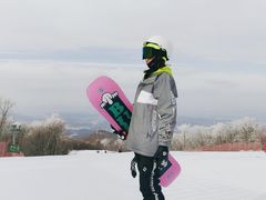 -中旅松花湖滑雪场