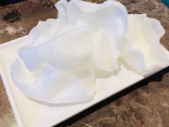 -三人行骨头王火锅(长寿店)
