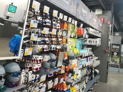 -迪卡侬(西三旗店)