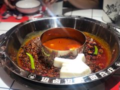 番茄鸳鸯锅-贤合庄卤味火锅(顺城店)