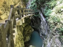 -龙水峡地缝景区