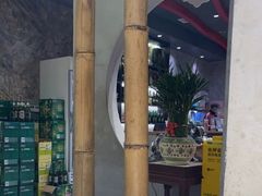 -叶派龙虾•招牌香辣蟹·海鲜(中海国际店)