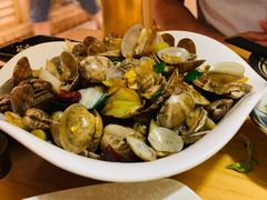 -和萌牛肠烧烤(财富中心店)