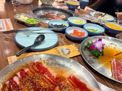 -明洞阿姨·韩式酱蟹烤肉·创意料理(三元桥店)