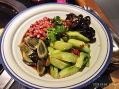 -刘淑芬·活鱼铁锅炖(北京首店)