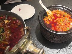 -万重锦·人文川菜馆(骡马市店)